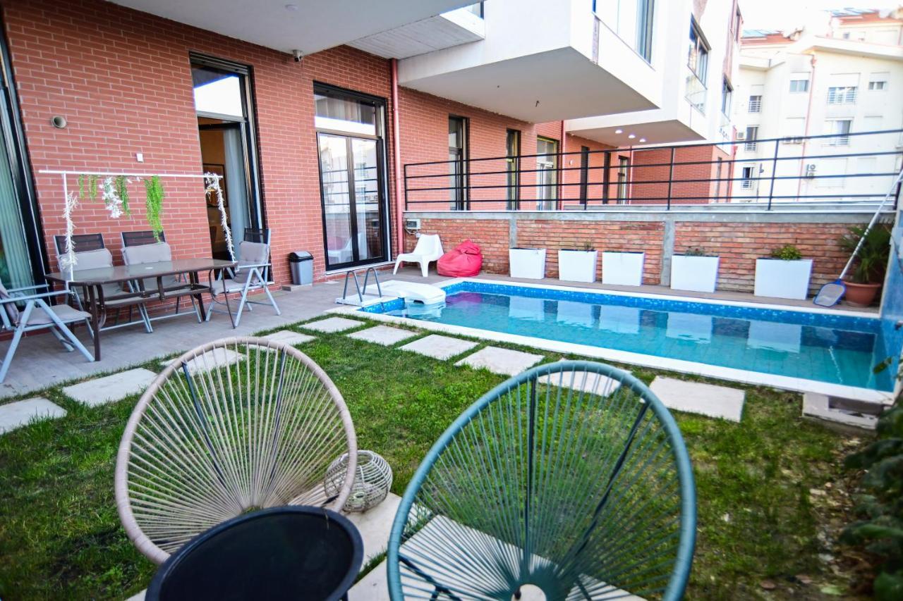 טיראנה Stylish Two Bedroom House With Private Pool מראה חיצוני תמונה